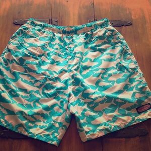 Vineyard vines men’s swim trunks